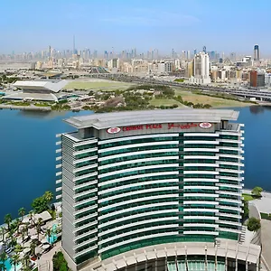 Crowne Plaza Festival מלון
