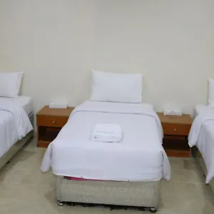  Hostel Youth